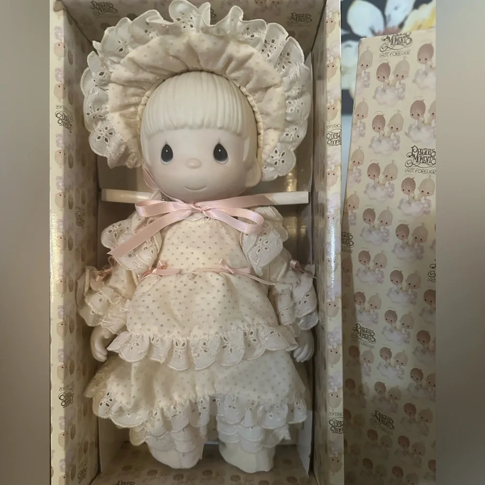 Jonathon & David Precious Moments Doll - Picture 2 of 2